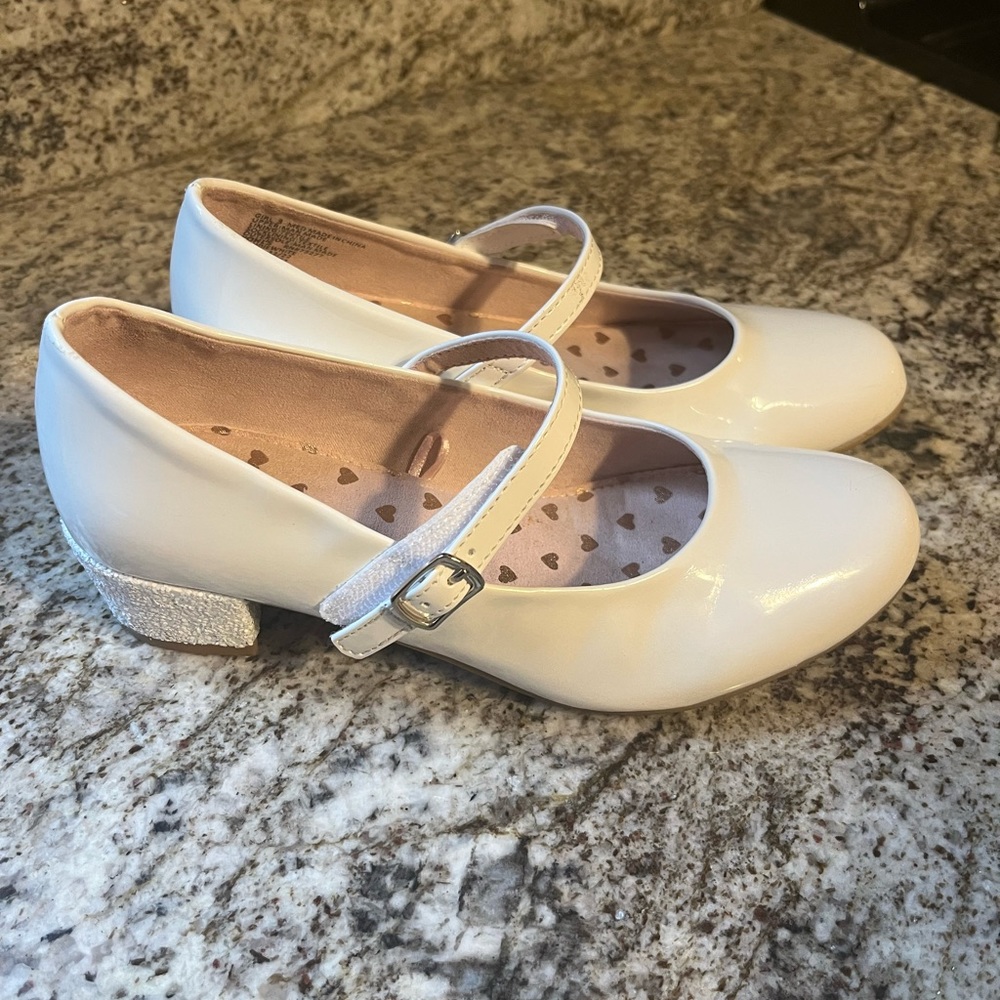 Girls dress shoes